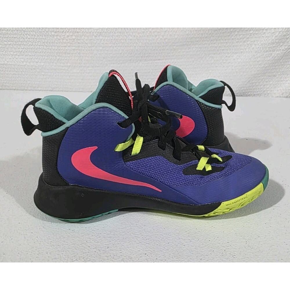 NIke Future Court 3 Basketball Shoes Purple Pink Teal AJ2615-500 Youth Size 2 - Picture 8 of 10